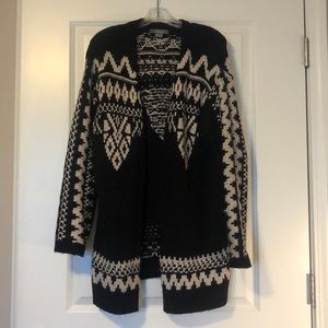 Warm cardigan from Bas Pro